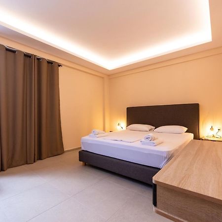 Mini Suites Near Athen'S Airport Free Shuttle From And To Athen'S Airport Spáta Dış mekan fotoğraf