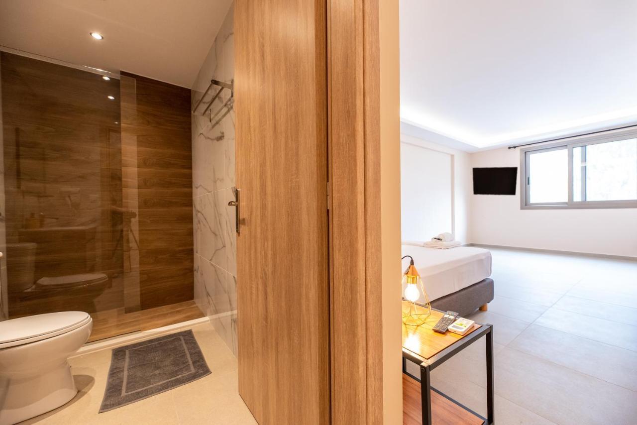 Mini Suites Near Athen'S Airport Free Shuttle From And To Athen'S Airport Spáta Dış mekan fotoğraf